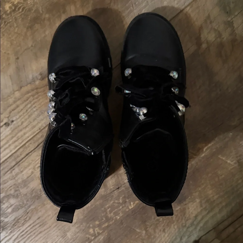 Art Class Kids Black Lace-Up Ankle Boots with Jewel Accents Girls Size 2